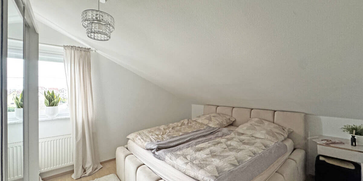 Etagenwohnung Reutlingen Rommelsbach - 3 Zimmer, 78 m&sup2;, 316.000&euro; | Angebot:26247706