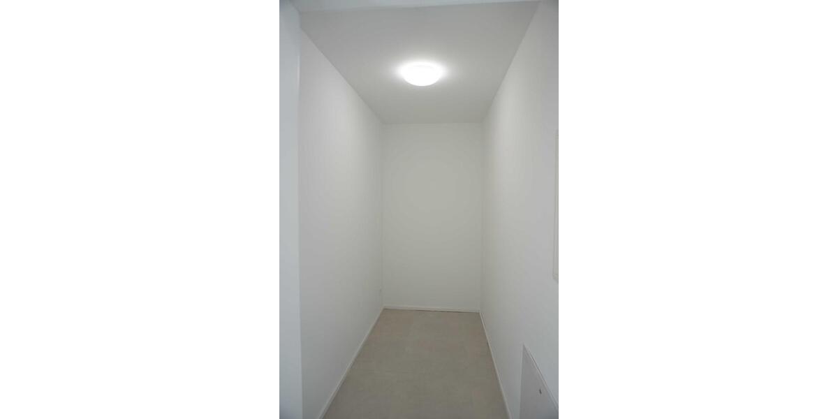 Erdgeschoßwohnung Neustetten - 2.5 Zimmer, 65 m&sup2;, 1.000&euro; | Angebot:25353978