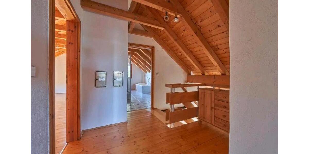 Einfamilienhaus Haigerloch - 7 Zimmer, 181 m&sup2;, 550.000&euro; | Angebot:26406284