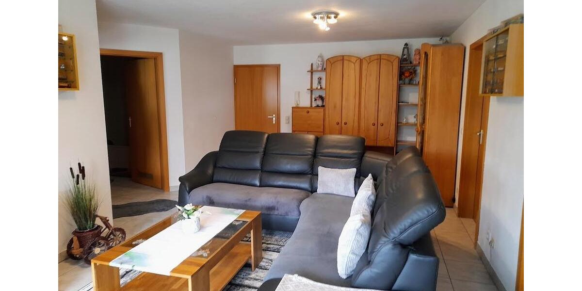 Erdgeschoßwohnung Burladingen - 3 Zimmer, 77 m&sup2;, 220.000&euro; | Angebot:26619152