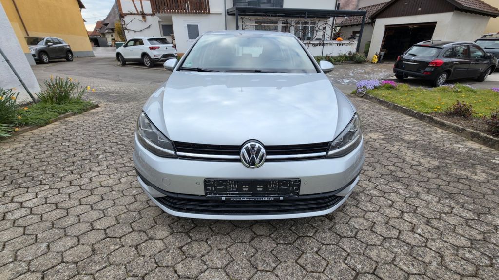VW Golf 224.520 km 9.500 &euro; Rottenburg am Neckar 72108
