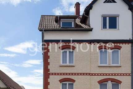 Haus Stuttgart Zuffenhausen - 8 Zimmer, 160 m&sup2;, 895.000&euro; | Angebot:27225790