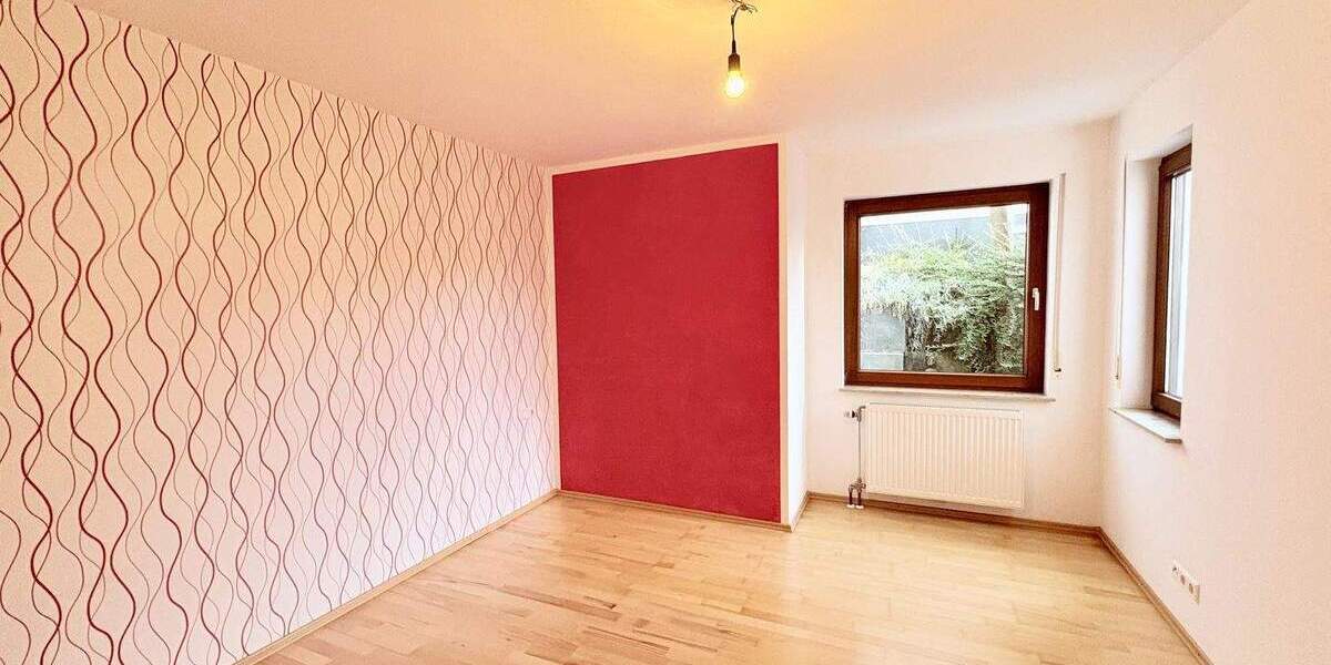 Etagenwohnung Weil im Schönbuch - 4 Zimmer, 111 m&sup2;, 395.000&euro; | Angebot:25780791