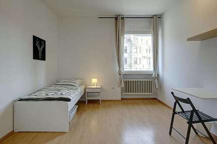 Zimmer Stuttgart Bad Cannstatt - 465&euro; | Angebot:24779613