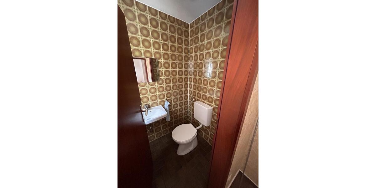 Reihenhaus Köngen - 8 Zimmer, 210 m&sup2;, 630.000&euro; | Angebot:27191337