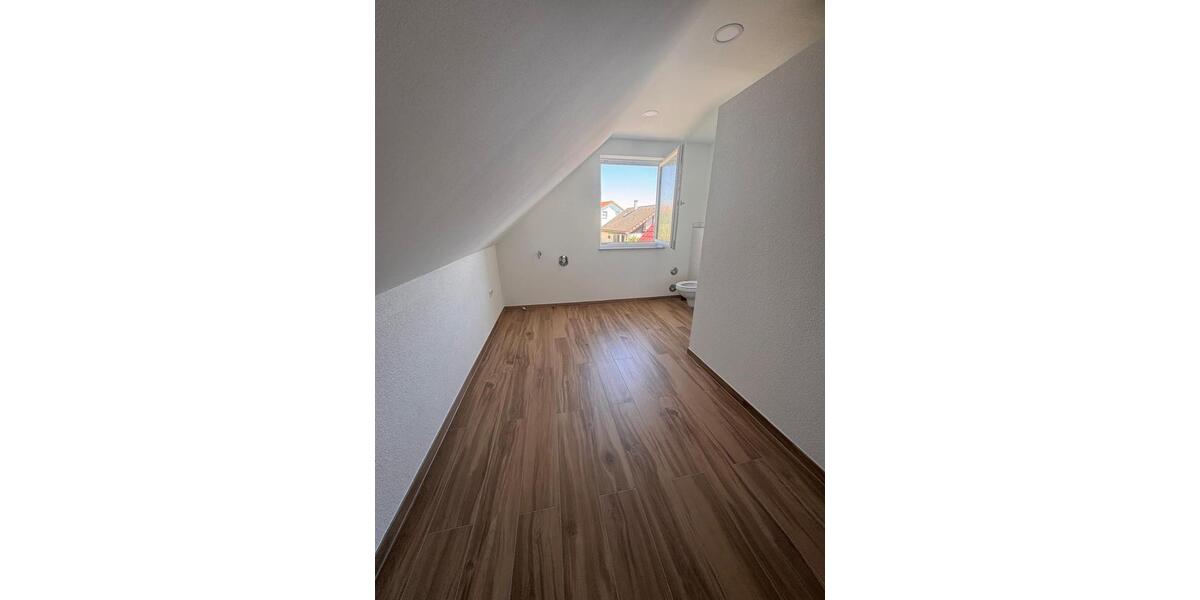 Maisonettenwohnung Horb am Neckar - 6 Zimmer, 170 m&sup2;, 1.580&euro; | Angebot:25908009