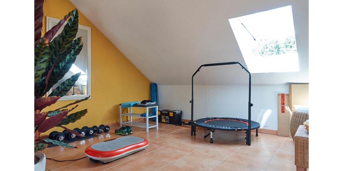 Doppelhaushälfte Neuffen - 4 Zimmer, 117 m&sup2;, 595.000&euro; | Angebot:27093470