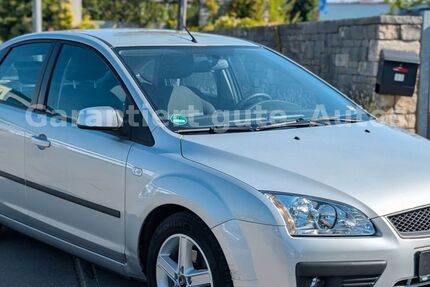 Ford Focus 57.294 km 4.999 &euro; Reutlingen 72770