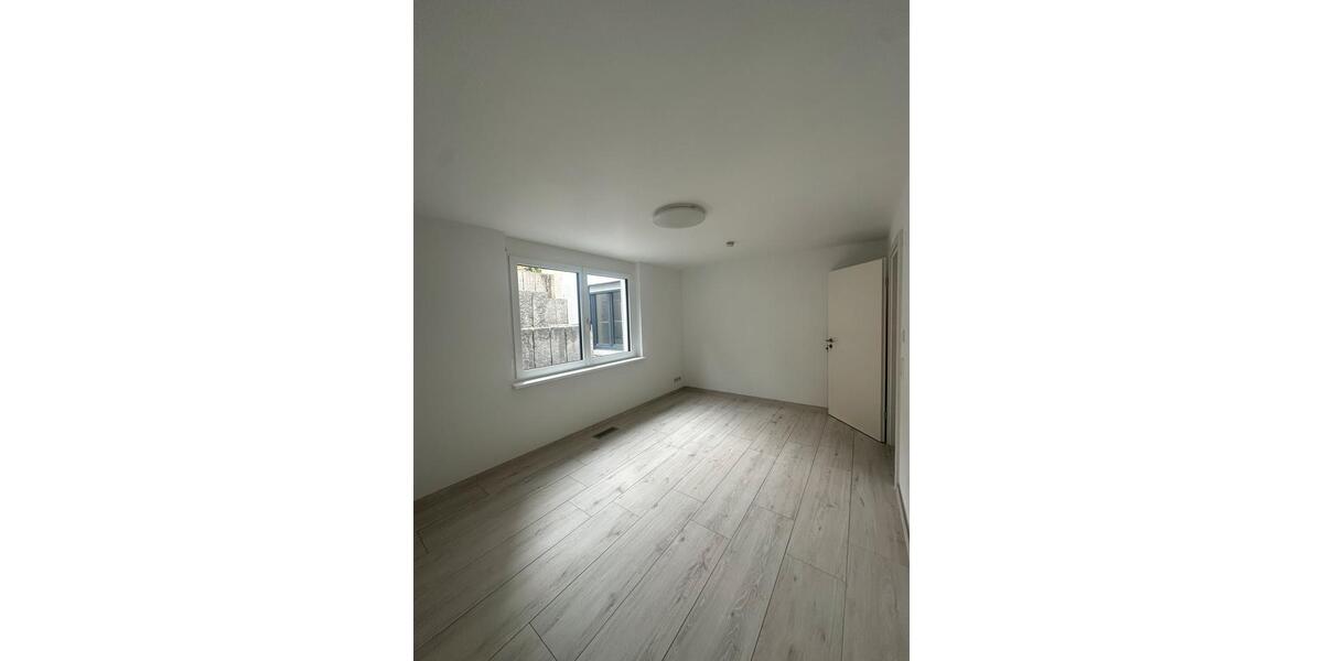 Etagenwohnung Stuttgart Vaihingen - 3 Zimmer, 73 m&sup2;, 1.300&euro; | Angebot:25920928