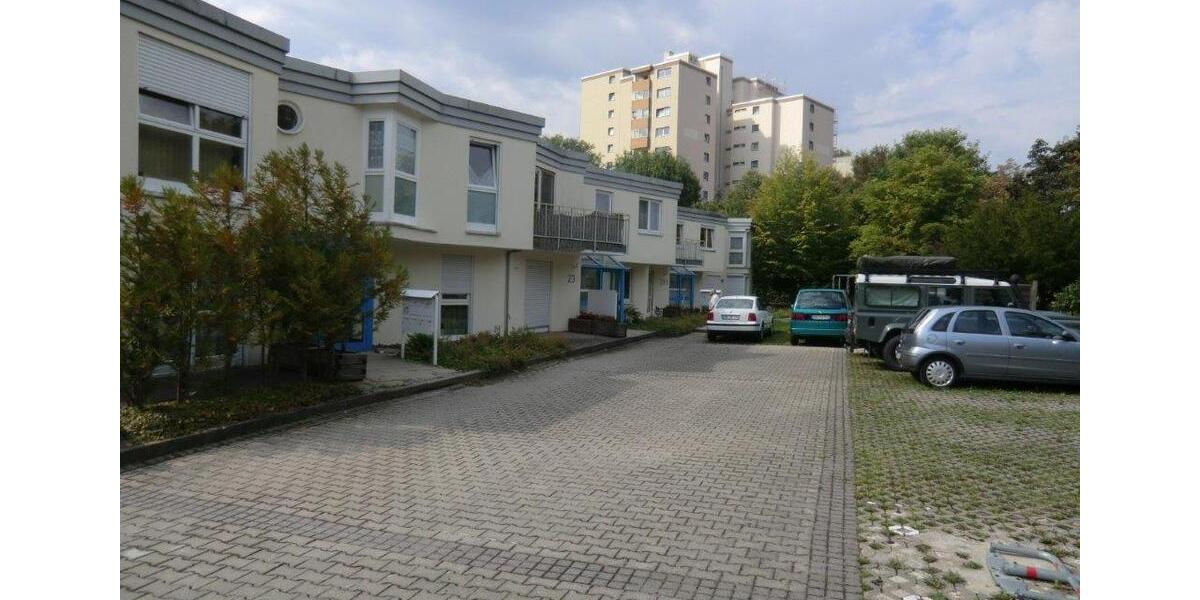 Erdgeschoßwohnung Herrenberg - 2.5 Zimmer, 71 m&sup2;, 990&euro; | Angebot:26019807