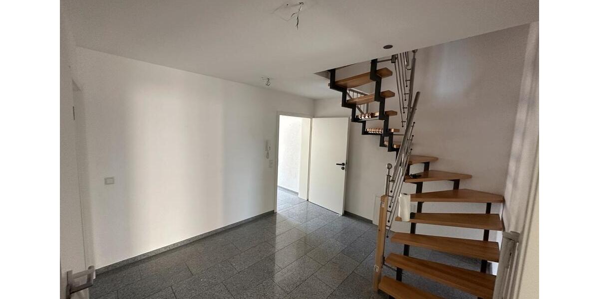 Maisonettenwohnung Herrenberg - 7 Zimmer, 157 m&sup2;, 580.000&euro; | Angebot:26987265