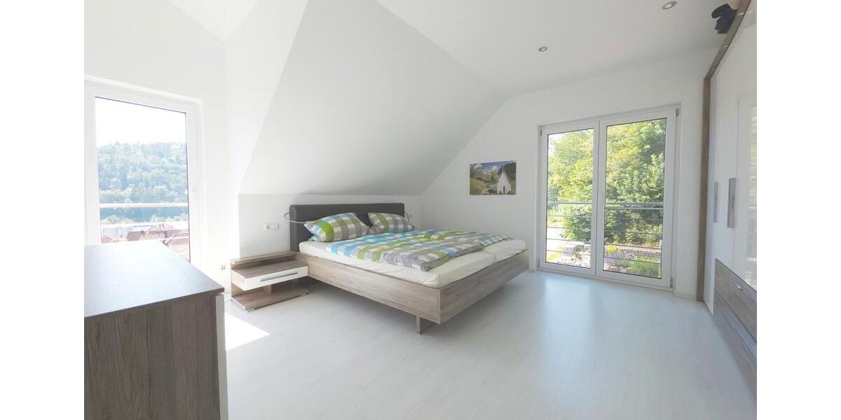 Einfamilienhaus Horb am Neckar - 7 Zimmer, 170 m&sup2;, 770.000&euro; | Angebot:27266036