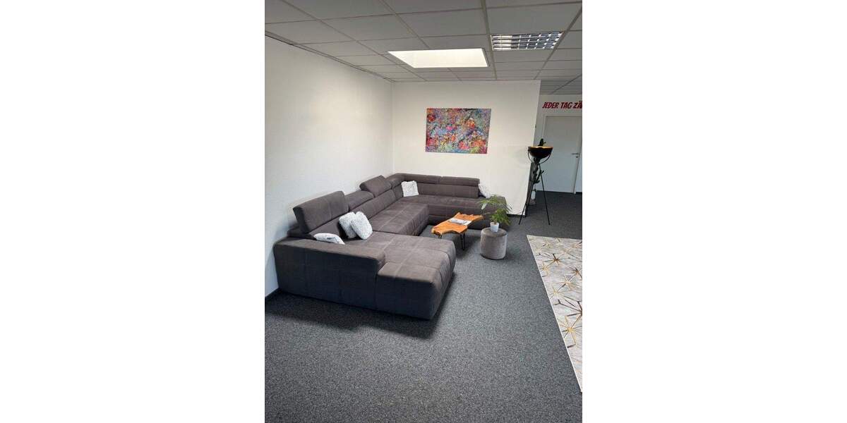 Gewerbeobjekt Holzgerlingen - 300&euro; | Angebot:25720126