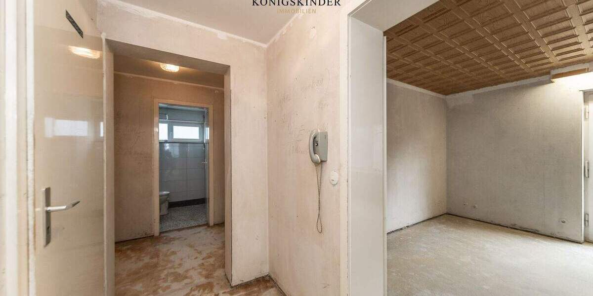 Mehrfamilienhaus, Wohnhaus Stuttgart Vaihingen Dürrlewang - 6 Zimmer, 149 m&sup2;, 830.000&euro; | Angebot:25680007