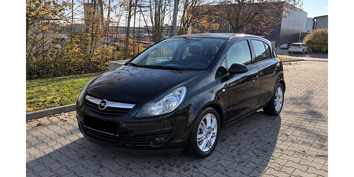 Opel Corsa 96.000 km 3.300 &euro; Böblingen 71034