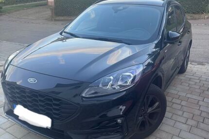 Ford Kuga 27.100 km 20.600 &euro; Reutlingen 72770