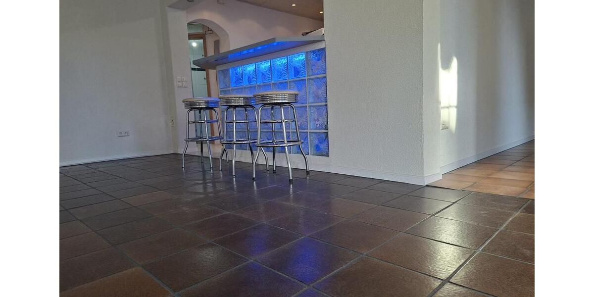 Erdgeschoßwohnung Rottenburg am Neckar - 4 Zimmer, 110 m&sup2;, 320.000&euro; | Angebot:25172685