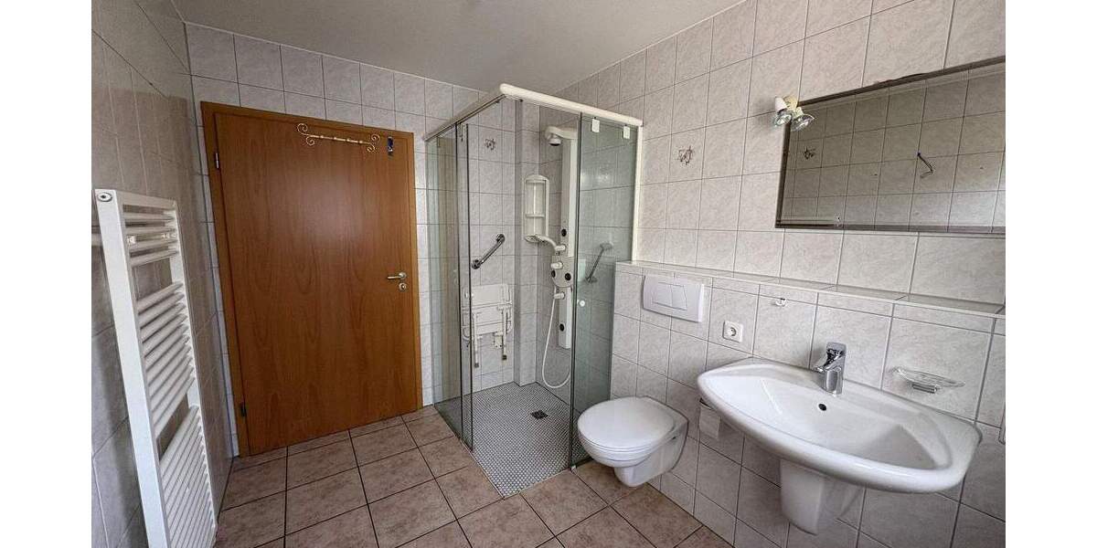 Etagenwohnung Böblingen Dagersheim - 3 Zimmer, 106 m&sup2;, 445.000&euro; | Angebot:25704280