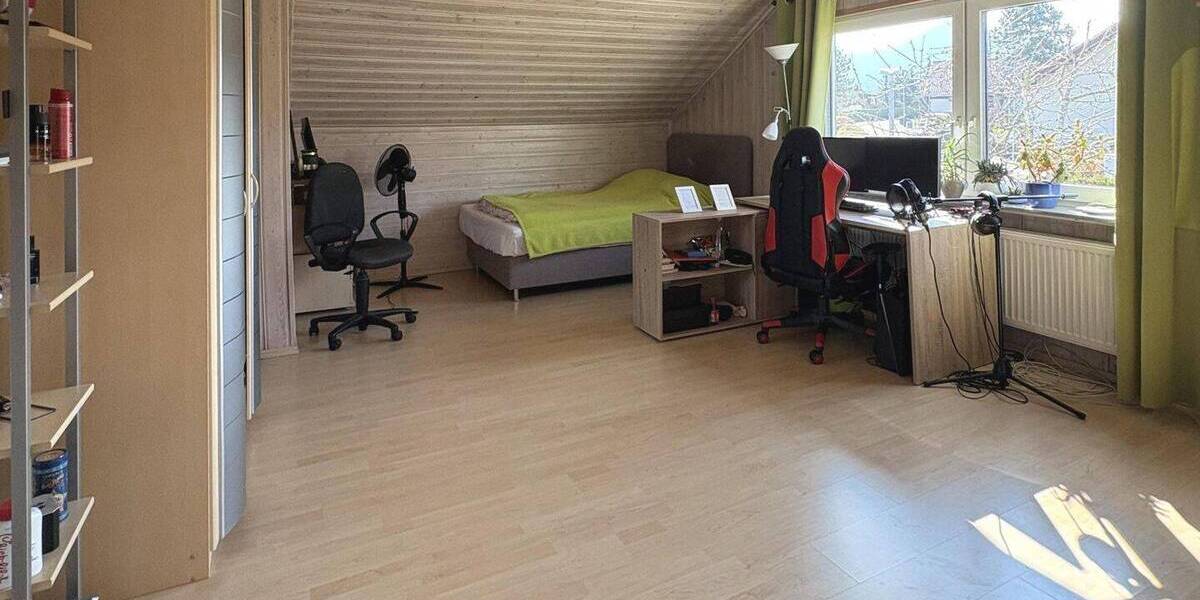 Einfamilienhaus Hechingen - 9 Zimmer, 220 m&sup2;, 650.000&euro; | Angebot:26029373