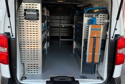 Opel Vivaro 57.375 km 17.900 &euro; Sindelfingen 71065