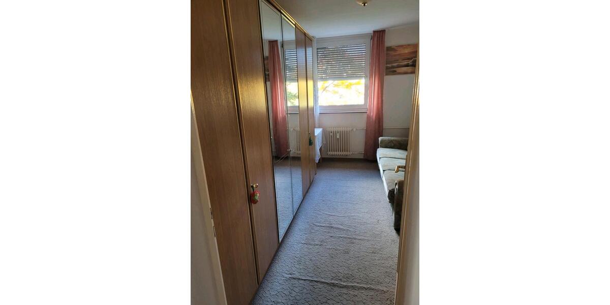 Etagenwohnung Böblingen Dagersheim - 3 Zimmer, 66 m&sup2;, 1.200&euro; | Angebot:25905680