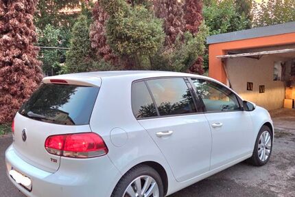 VW Golf 107.000 km 7.299 &euro; Stuttgart 70374