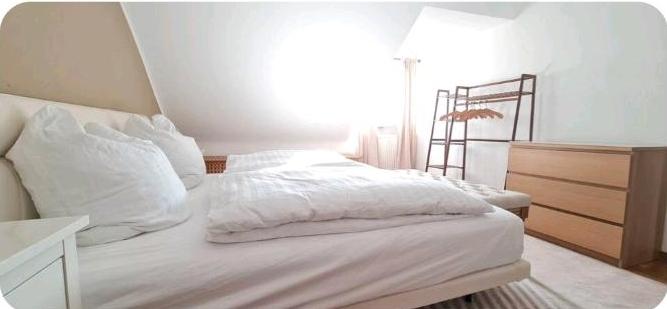 Dachgeschoßwohnung Stuttgart Hedelfingen - 1 Zimmer, 700&euro; | Angebot:22896073