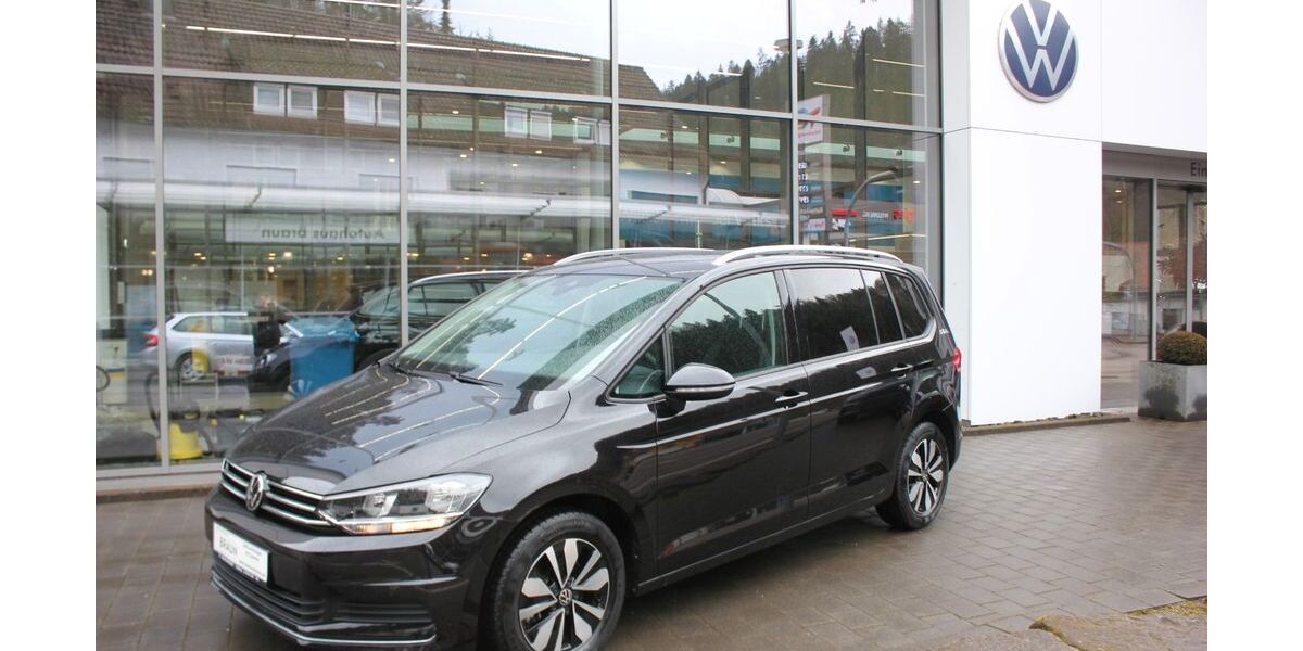 VW Touran 7.990 km 33.990 &euro; Wildberg 72218
