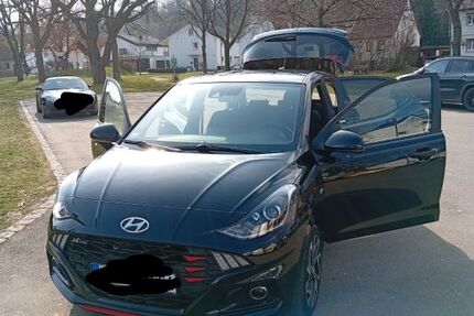 Hyundai i10 49.999 km 14.500 &euro; Bempflingen 72658