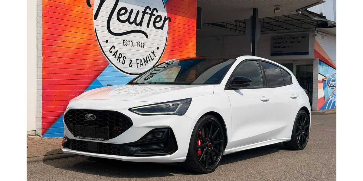 Ford Focus 9.999 km 34.890 &euro; Herrenberg-Kuppingen 71083