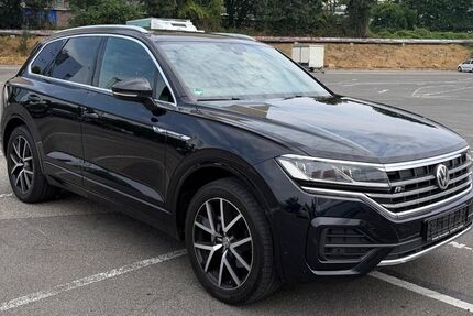 VW Touareg 195.000 km 29.590 &euro; Stuttgart 70374