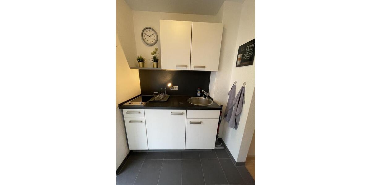 Etagenwohnung Stuttgart Birkach - 1 Zimmer, 21 m&sup2;, 690&euro; | Angebot:25281243