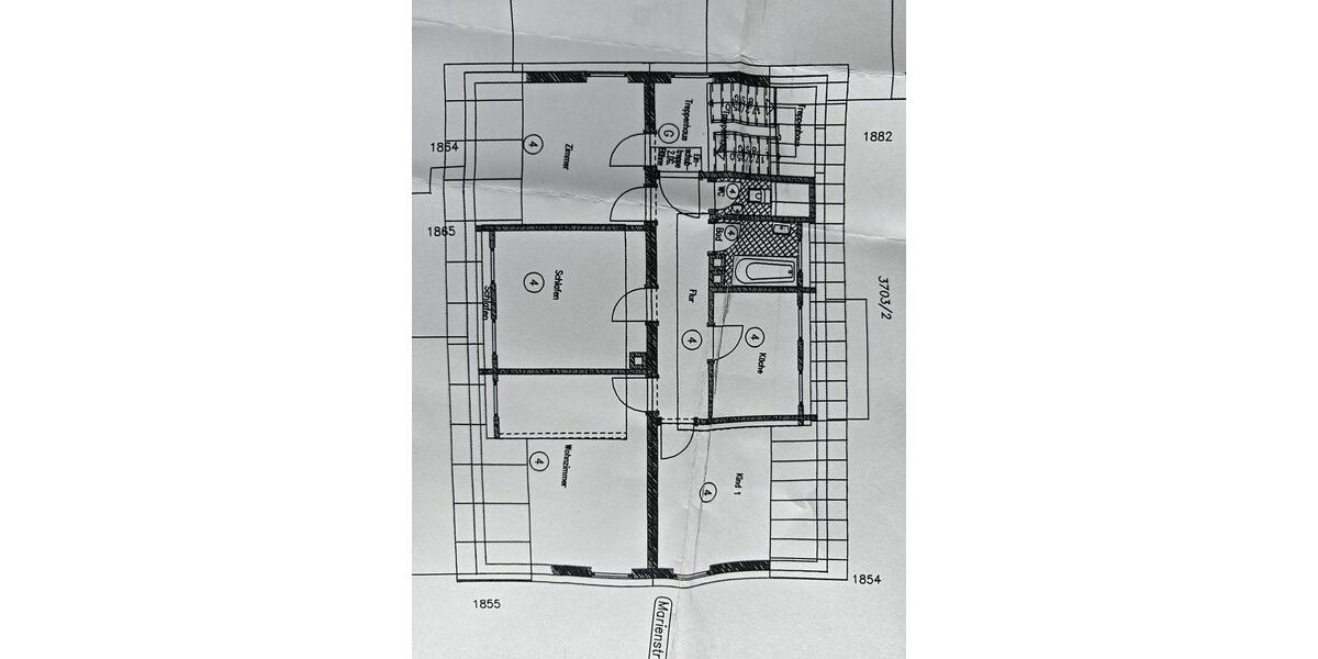 Dachgeschoßwohnung Reutlingen Reutlingen (Kernstadt) - 5 Zimmer, 64 m&sup2;, 219.000&euro; | Angebot:26524699