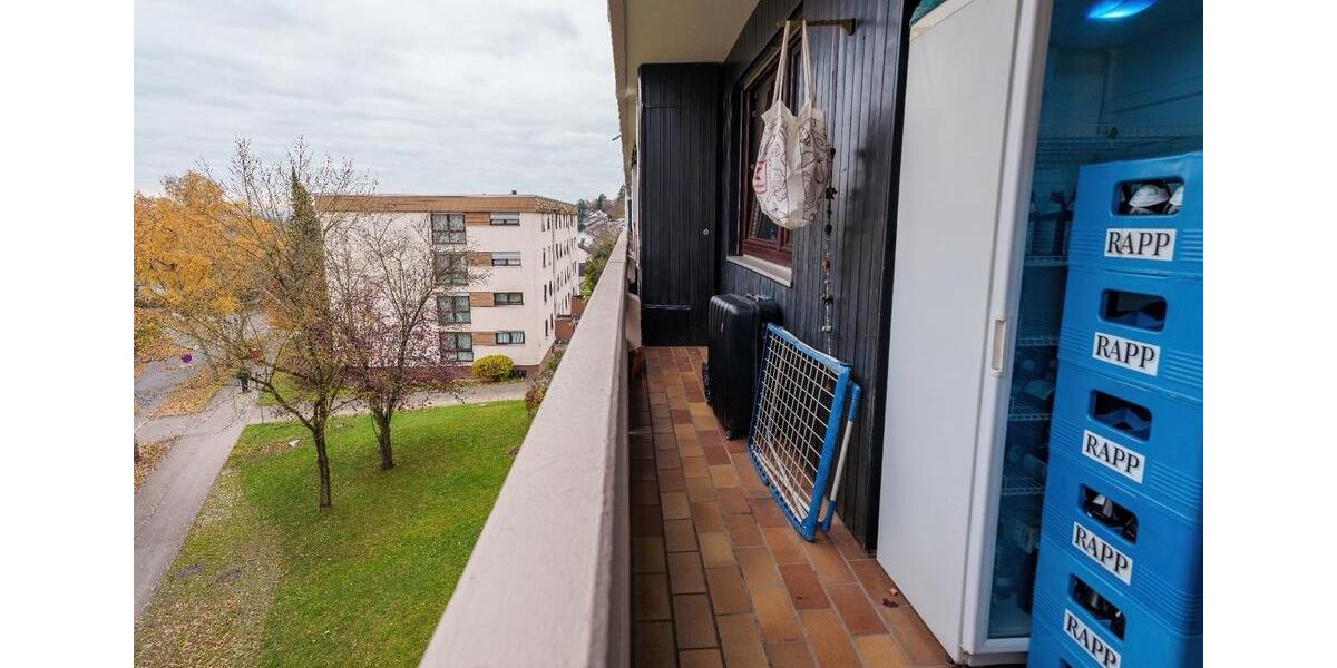 Etagenwohnung Sindelfingen Sindelfingen (Stadt) - 4.5 Zimmer, 104 m&sup2;, 1.700&euro; | Angebot:26024462