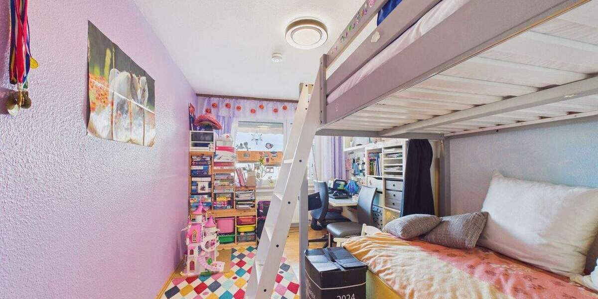 Etagenwohnung Eningen unter Achalm Eningen - 3 Zimmer, 74 m&sup2;, 239.900&euro; | Angebot:25905072