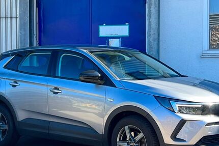Opel Grandland (X) 24.000 km 12.990 &euro; Lichtenstein Unterhausen 72805