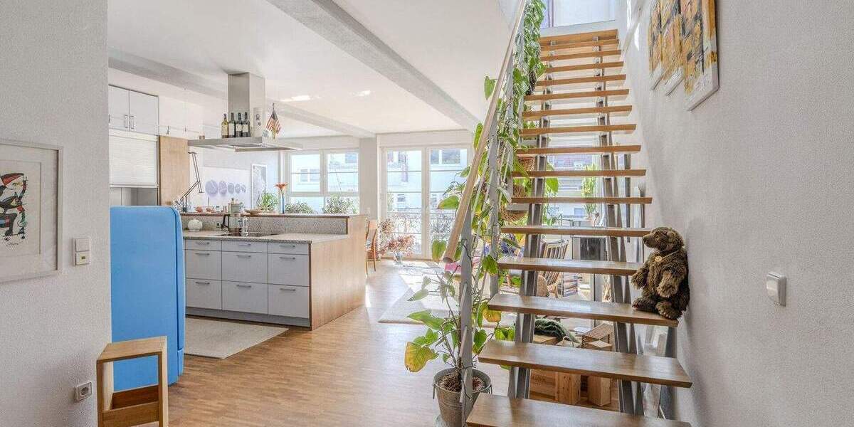 Etagenwohnung Stuttgart West - 2 Zimmer, 120 m&sup2;, 899.000&euro; | Angebot:25746201