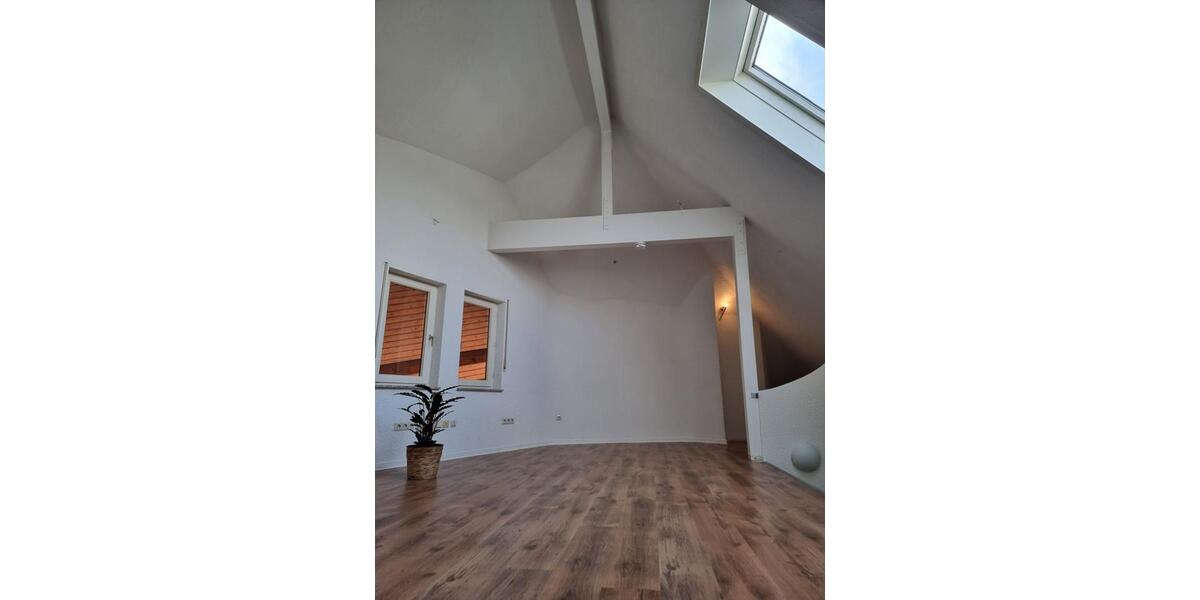 Maisonettenwohnung Stuttgart Stuttgart-West - 3 Zimmer, 100 m&sup2;, 1.300&euro; | Angebot:25446933