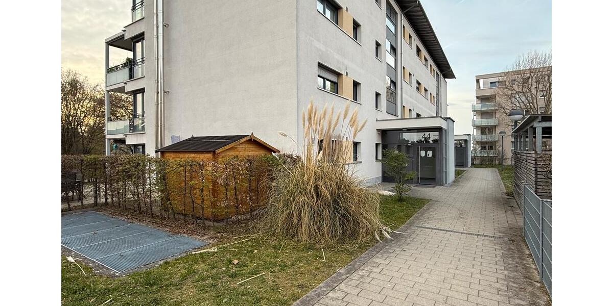 Erdgeschoßwohnung Stuttgart Stuttgart-West - 4 Zimmer, 108 m&sup2;, 611.000&euro; | Angebot:25874184