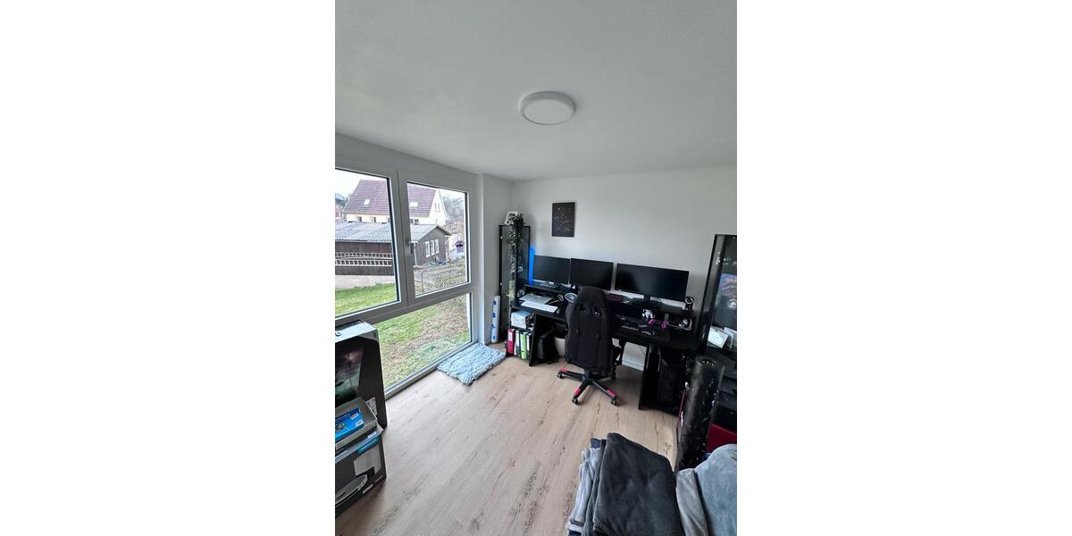 Erdgeschoßwohnung Reutlingen Reutlingen-Betzingen - 4.5 Zimmer, 106 m&sup2;, 1.750&euro; | Angebot:25257741