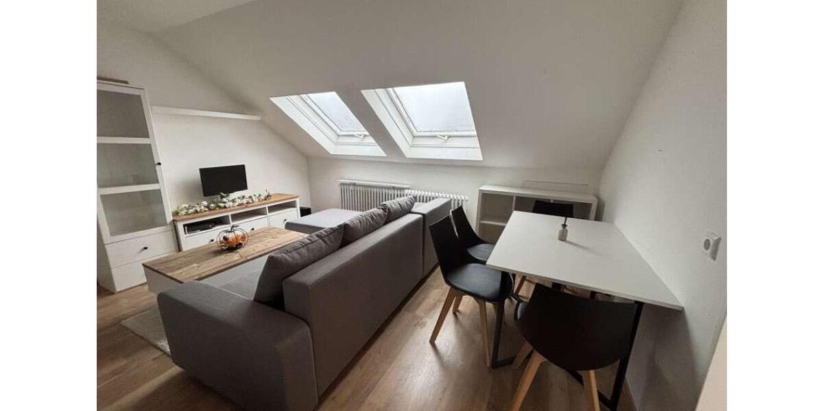 Dachgeschoßwohnung Sindelfingen Darmsheim - 2 Zimmer, 34 m&sup2;, 890&euro; | Angebot:25907984