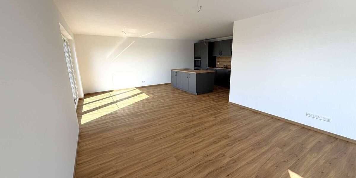 Etagenwohnung Eutingen im Gäu - 3 Zimmer, 113 m&sup2;, 1.440&euro; | Angebot:24521679