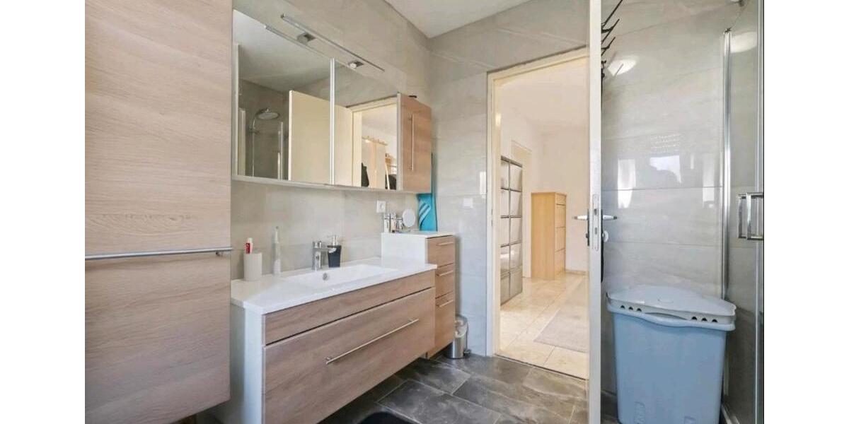 Mehrfamilienhaus, Wohnhaus Rottenburg am Neckar - 12 Zimmer, 308 m&sup2;, 657.500&euro; | Angebot:27189876