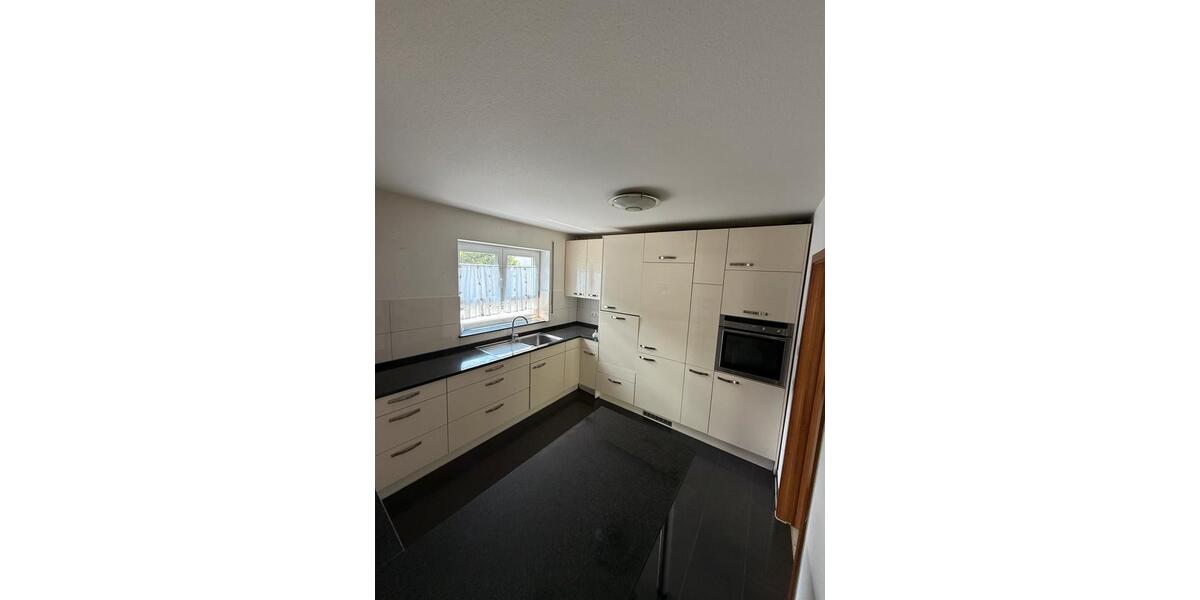 Doppelhaushälfte Reutlingen Sondelfingen - 2 Zimmer, 187 m&sup2;, 849.000&euro; | Angebot:26978129