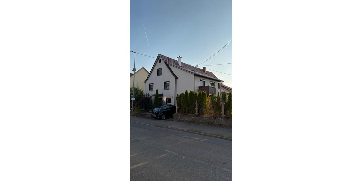 Doppelhaushälfte Reutlingen Altenburg - 7.5 Zimmer, 180 m&sup2;, 690.000&euro; | Angebot:27157500