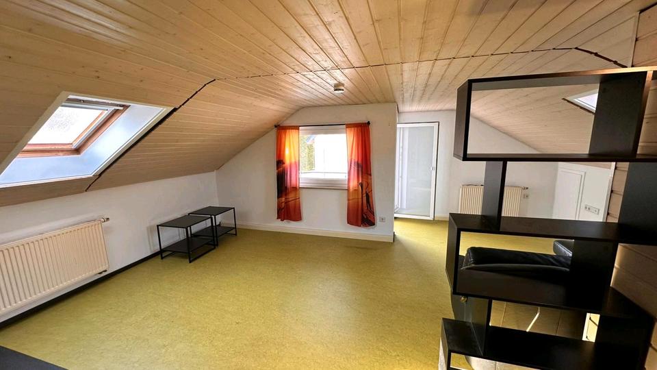Dachgeschoßwohnung Ostfildern - 1 Zimmer, 35 m&sup2;, 700&euro; | Angebot:25336234