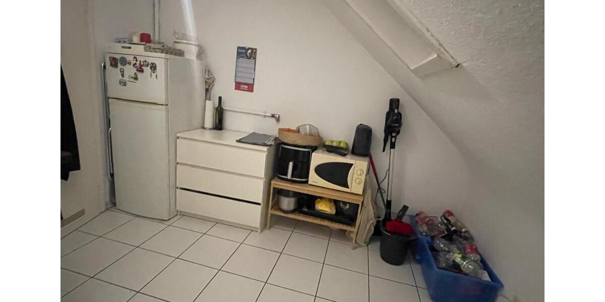 Dachgeschoßwohnung Stuttgart Stuttgart-West - 3 Zimmer, 50 m&sup2;, 1.200&euro; | Angebot:25328104