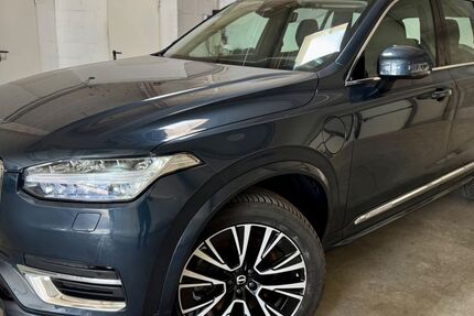 Volvo XC90 71.950 km 50.999 &euro; Holzgerlingen 71088