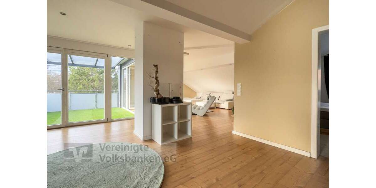Etagenwohnung Sindelfingen Eichholz - 3 Zimmer, 122 m&sup2;, 1.955&euro; | Angebot:24723846