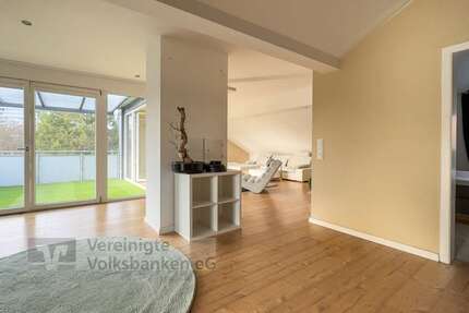 Wohnung Sindelfingen Eichholz - 3 Zimmer, 122 m&sup2;, 1.955&euro; | Angebot:24723846